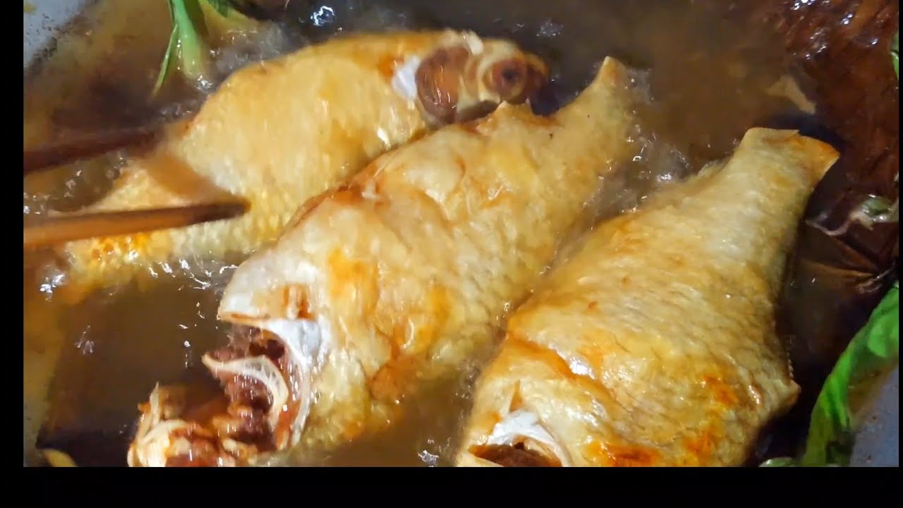 Chả cá Đà Nẵng chiên vàng giòn kèm bún tươi - nguồn từ blog.mytour