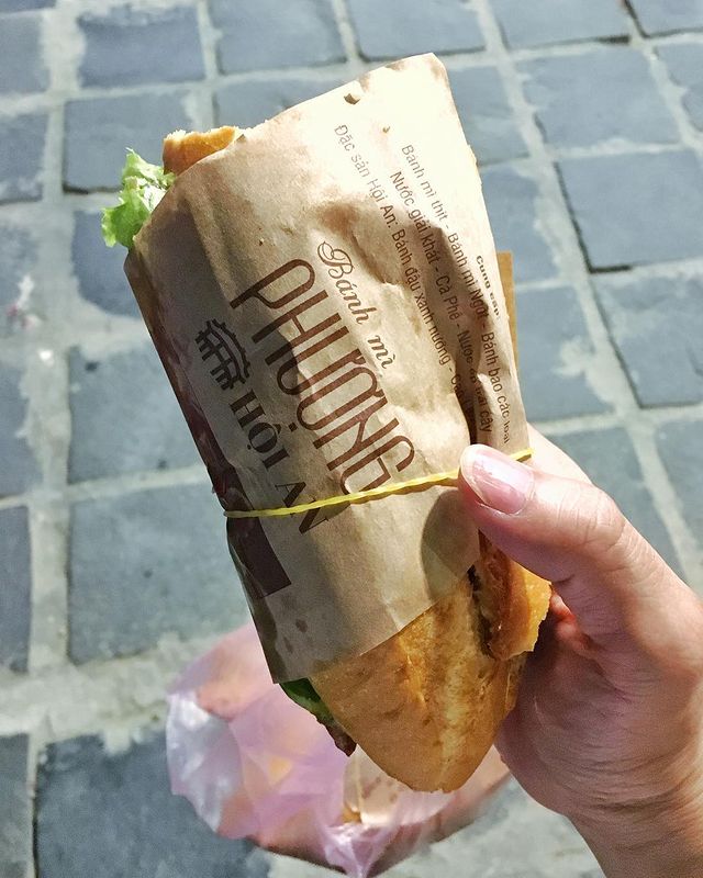 Bánh mì phố cổ hấp dẫn