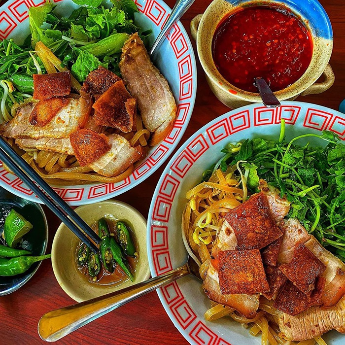 Cao lầu Hội An - Đặc sản Hội An ngon khó cưỡng