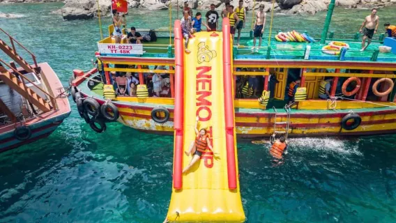 Lặn ống thở Nha Trang