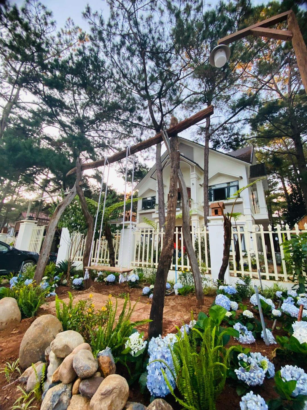 Thiết kế thanh lịch tại Chàng Thơ Villa
