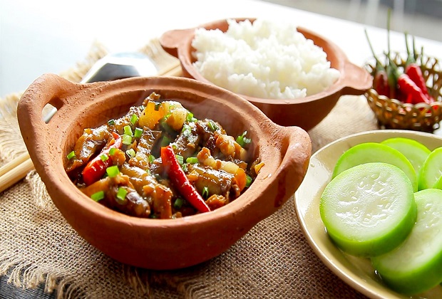 Cá bống sông Trà kho đậm vị, ăn cùng cơm nóng rất hợp