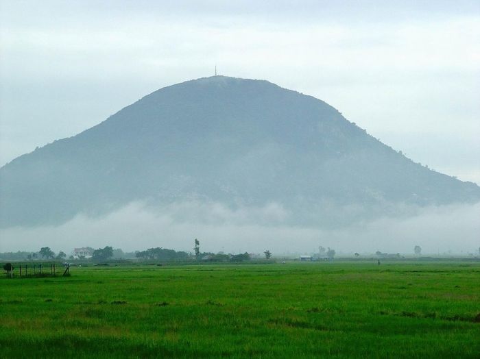 Núi Bà Đen Tây Ninh