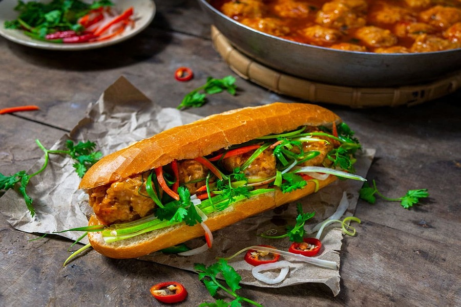Bánh mì Việt Nam là sự kết hợp hoàn hảo giữa phương Tây và nguyên liệu bản địa