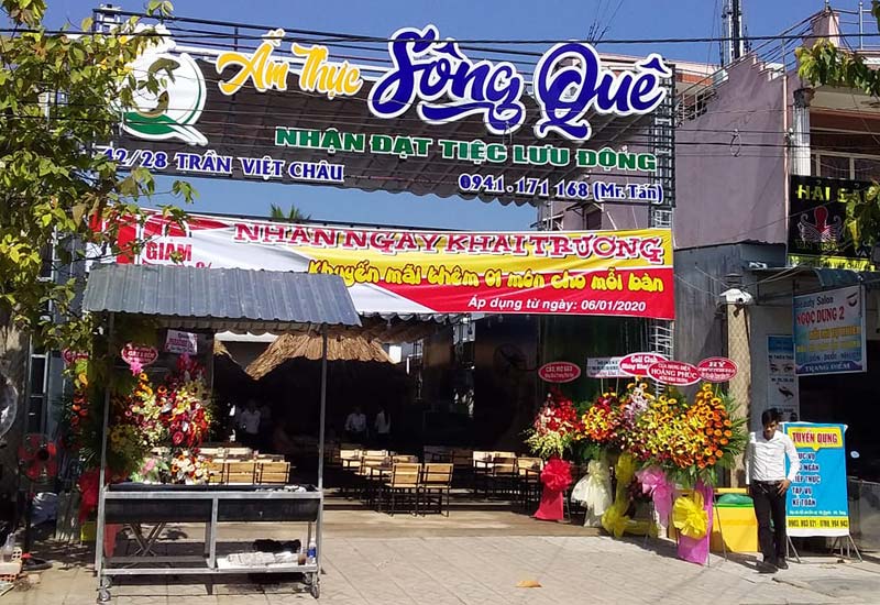 Bữa ăn ngoài trời hấp dẫn