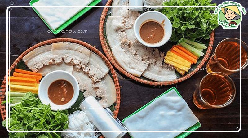 món bánh đặc sản miền Trung tại nhà hàng Đà Nẵng