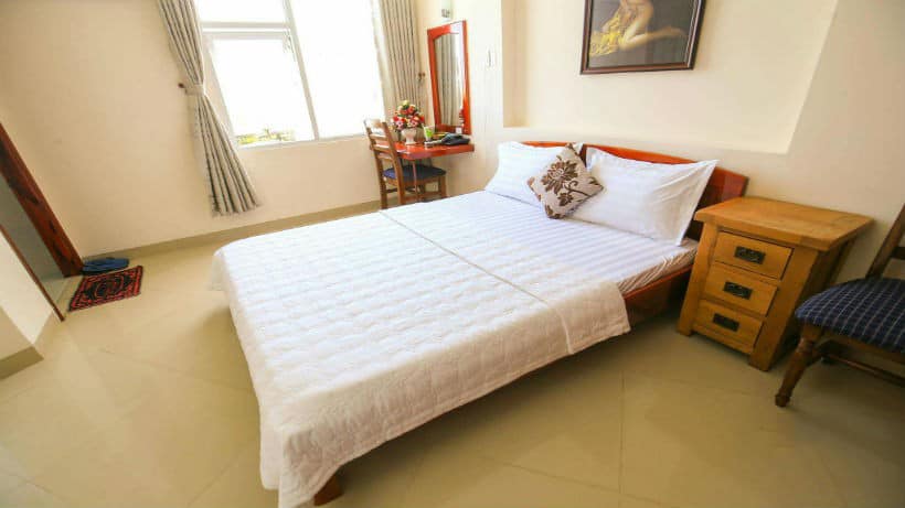Nội thất phòng ngủ ấm cúng tại Nguyên Hà