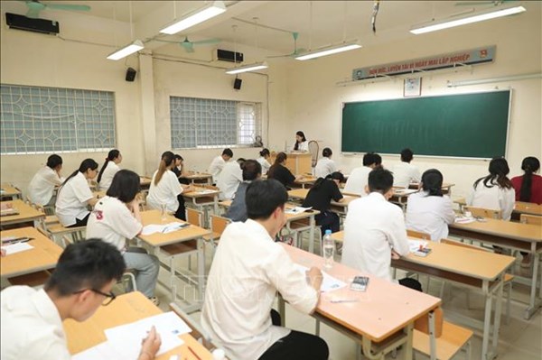 Bãi biển mùa cao điểm