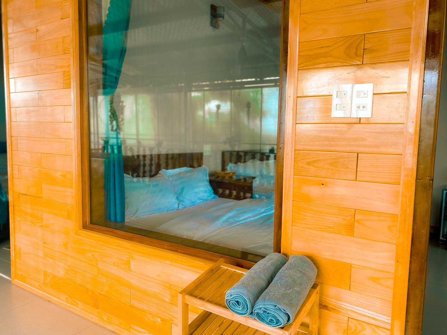 Khung cảnh khoáng đạt tại Gió và Gió