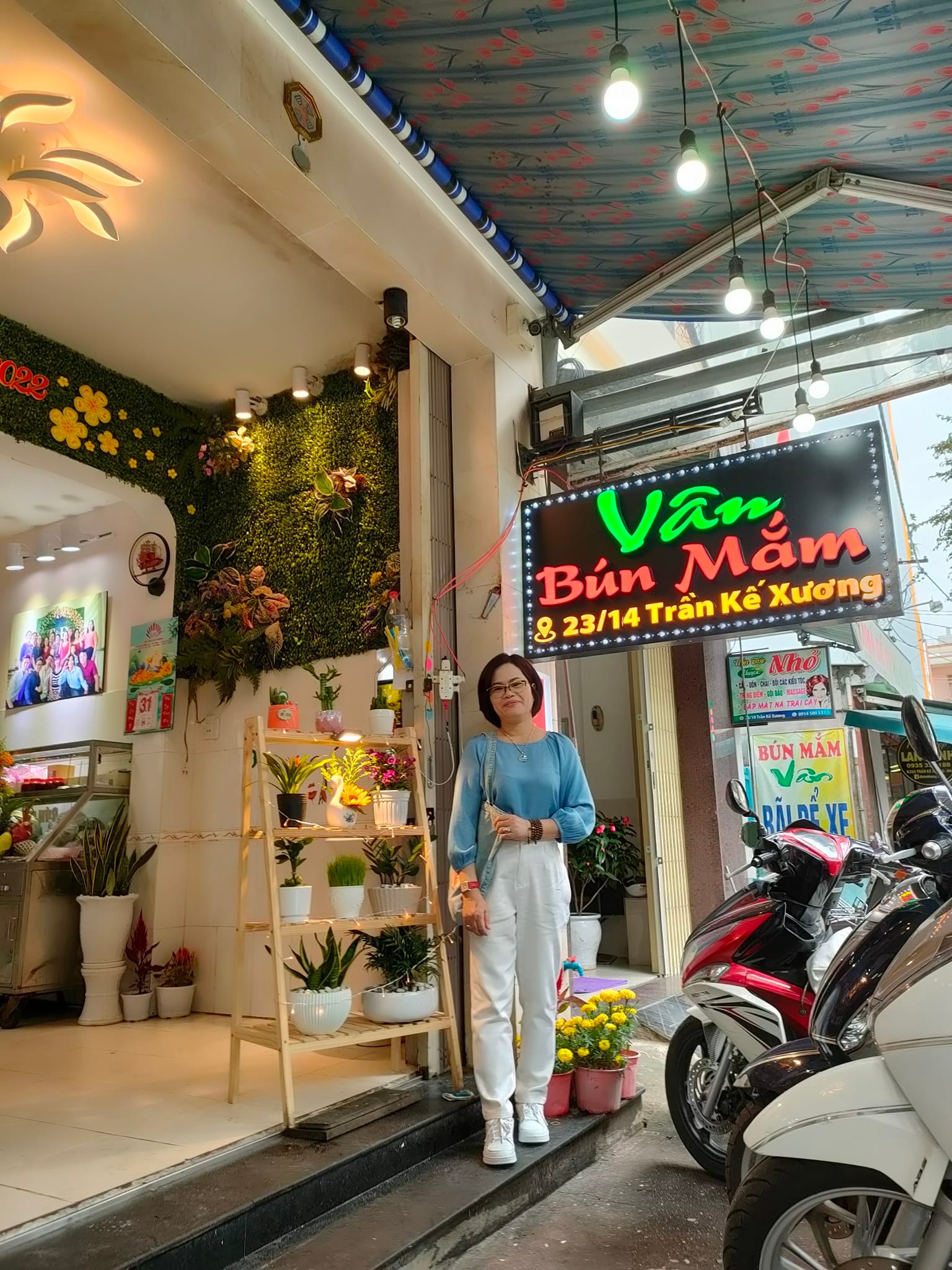 Bún mắm Vân đậm vị miền Trung