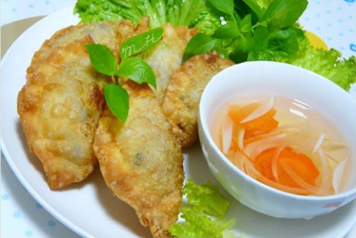 Bánh gối Lý Quốc Sư