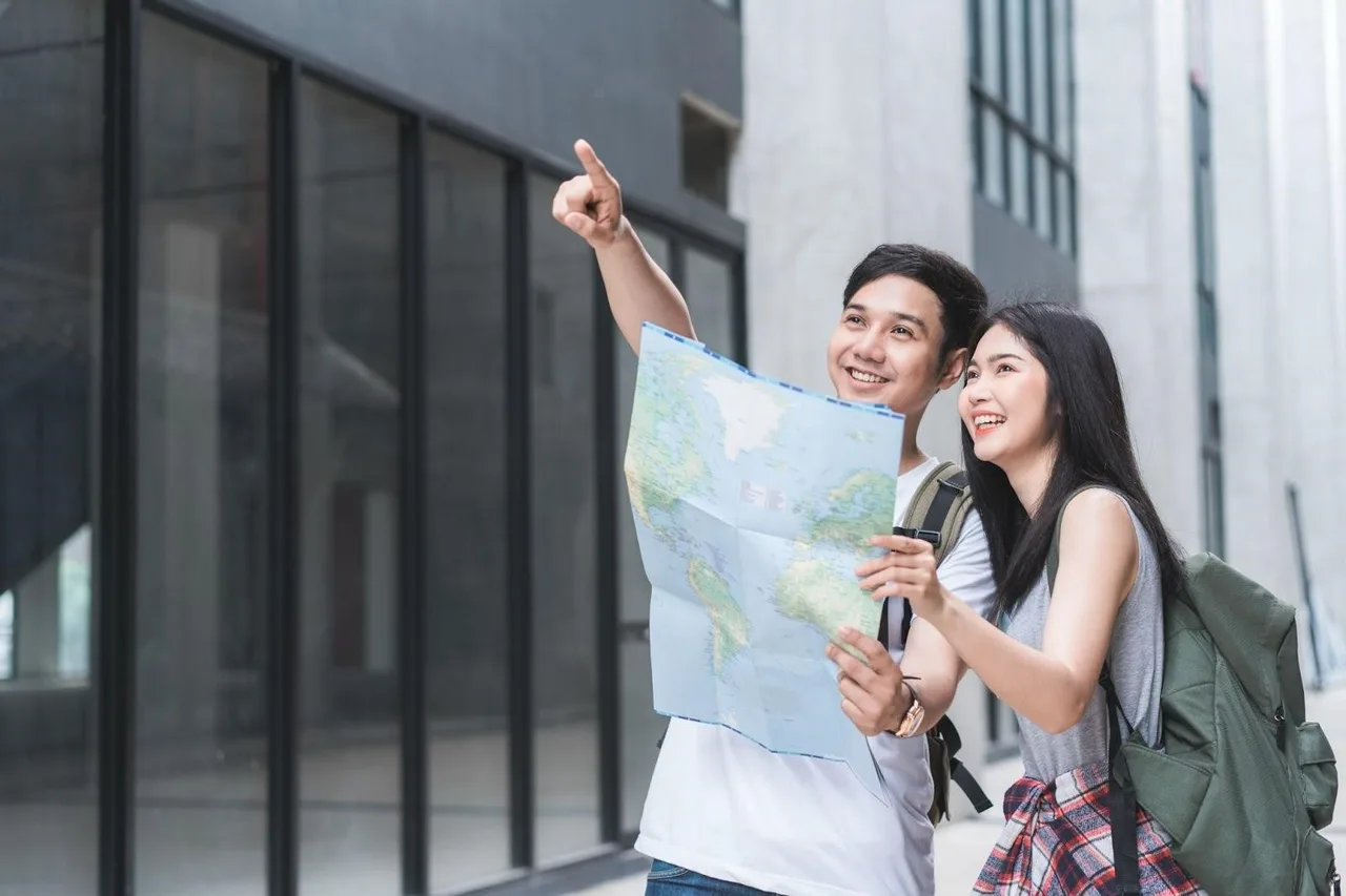 Tận hưởng chuyến du lịch cuối năm cùng nhóm bạn hoặc tự khám phá