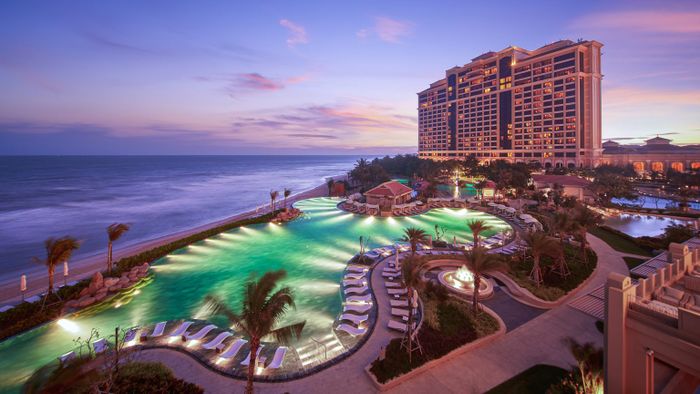 Resort ven biển Hồ Tràm với không gian xanh mát