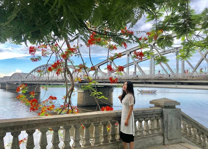 Lịch trình đi Huế gọn nhẹ