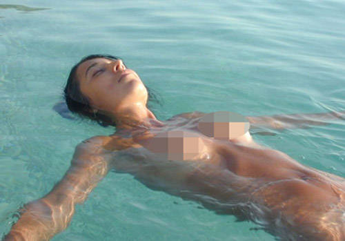 Praia do Pinho ở Brazil, bãi khỏa thân được công nhận đầu tiên