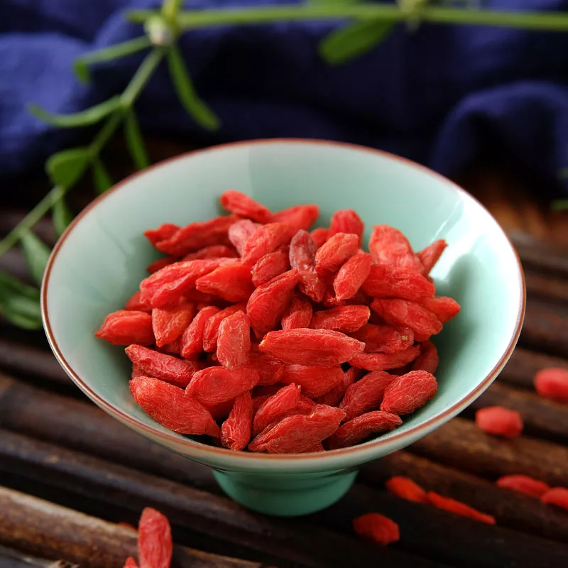 Kỷ tử đỏ mọng dưỡng nhan