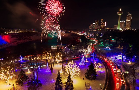 Không khí lễ hội mùa đông