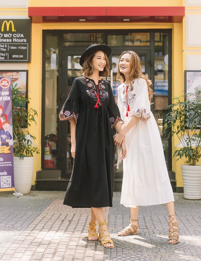 Váy boho không thể thiếu khi chuẩn bị đồ đi du lịch đà nẵng