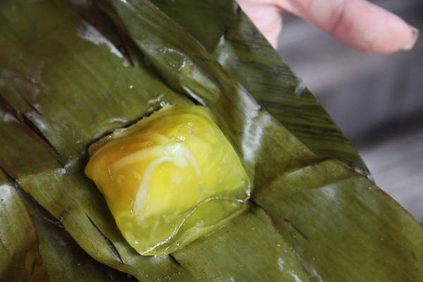 Bánh su sê nhiều màu