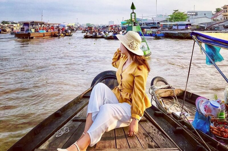 Miền Tây sông nước