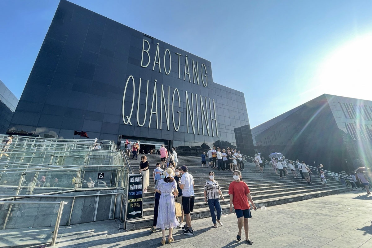 Bảo tàng Quảng Ninh