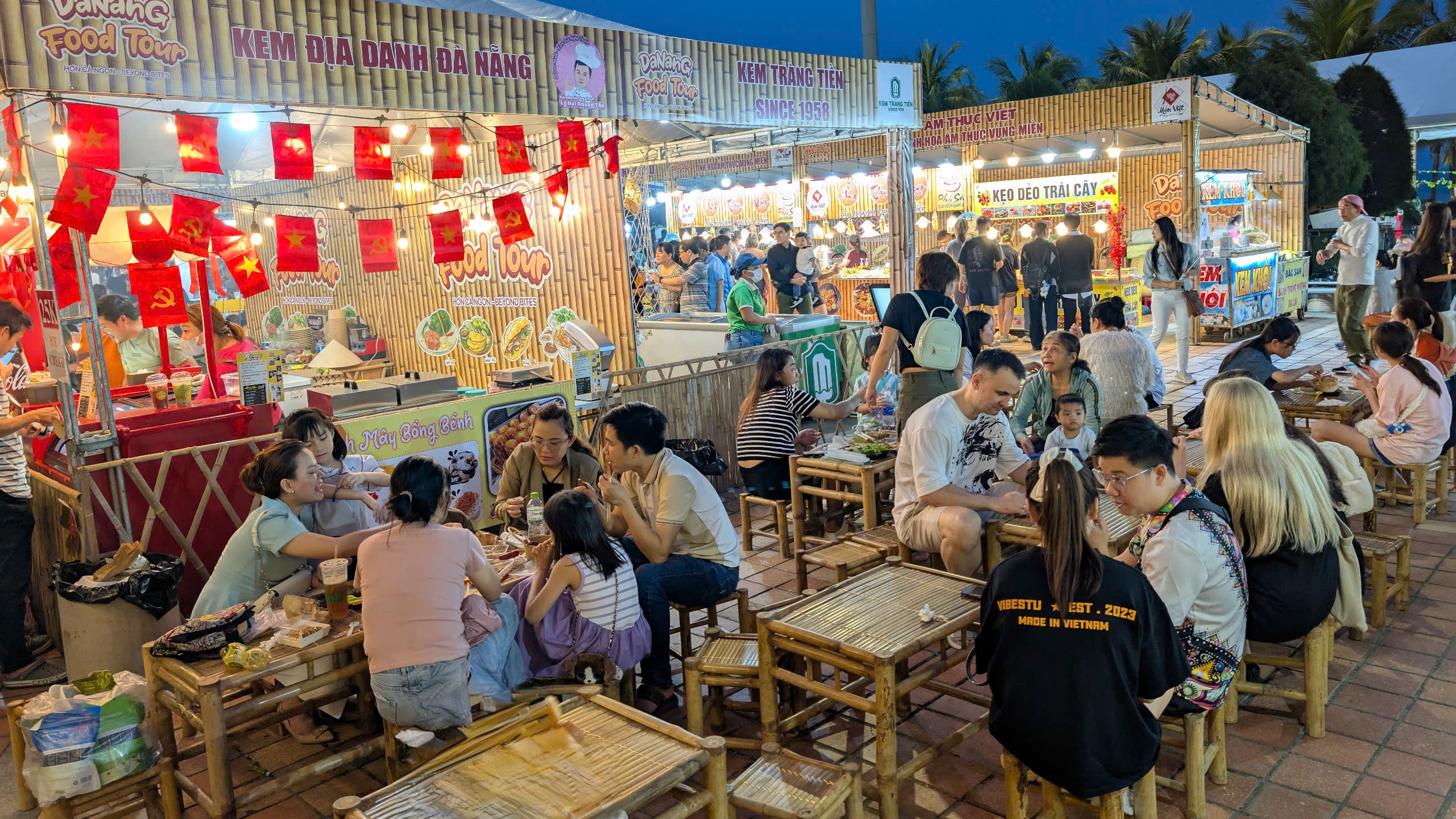 Lễ hội mở rộng ra Tam Thanh và Cẩm Châu