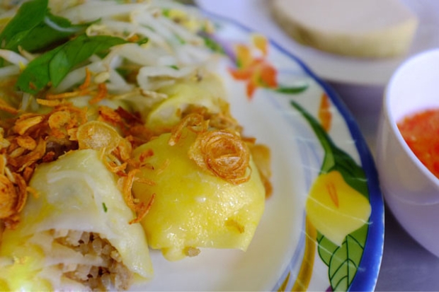 Review du lịch Hà Giang tự túc - Bánh cuốn trứng