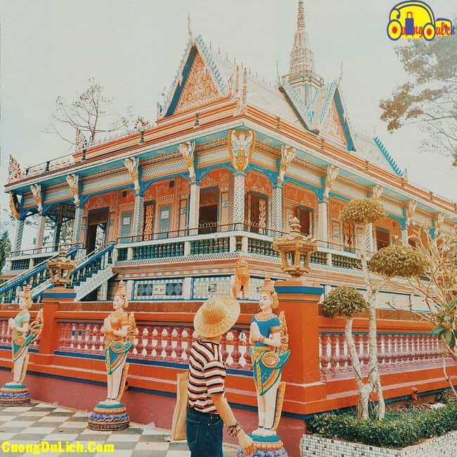 Khung cảnh sông nước miền Tây