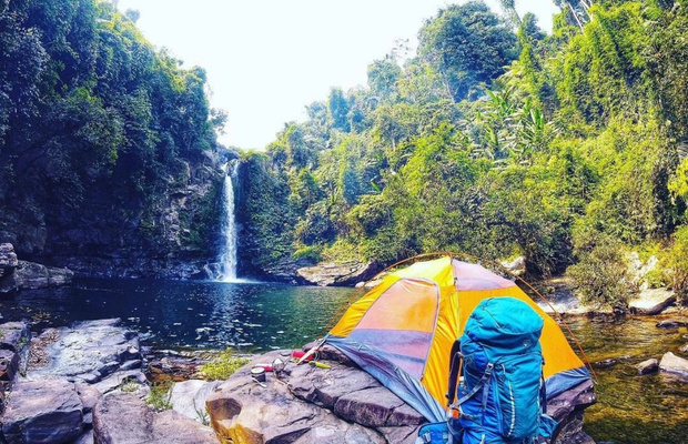 Cắm trại picnic bên suối Giếng Trời