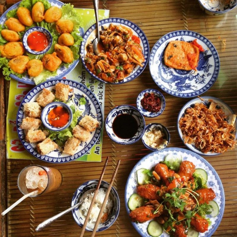 Cơm gà Hội An phiên bản miền Trung