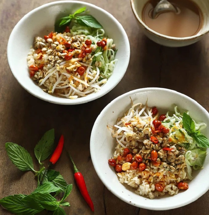 Cơm hến Hội An đậm đà khó cưỡng