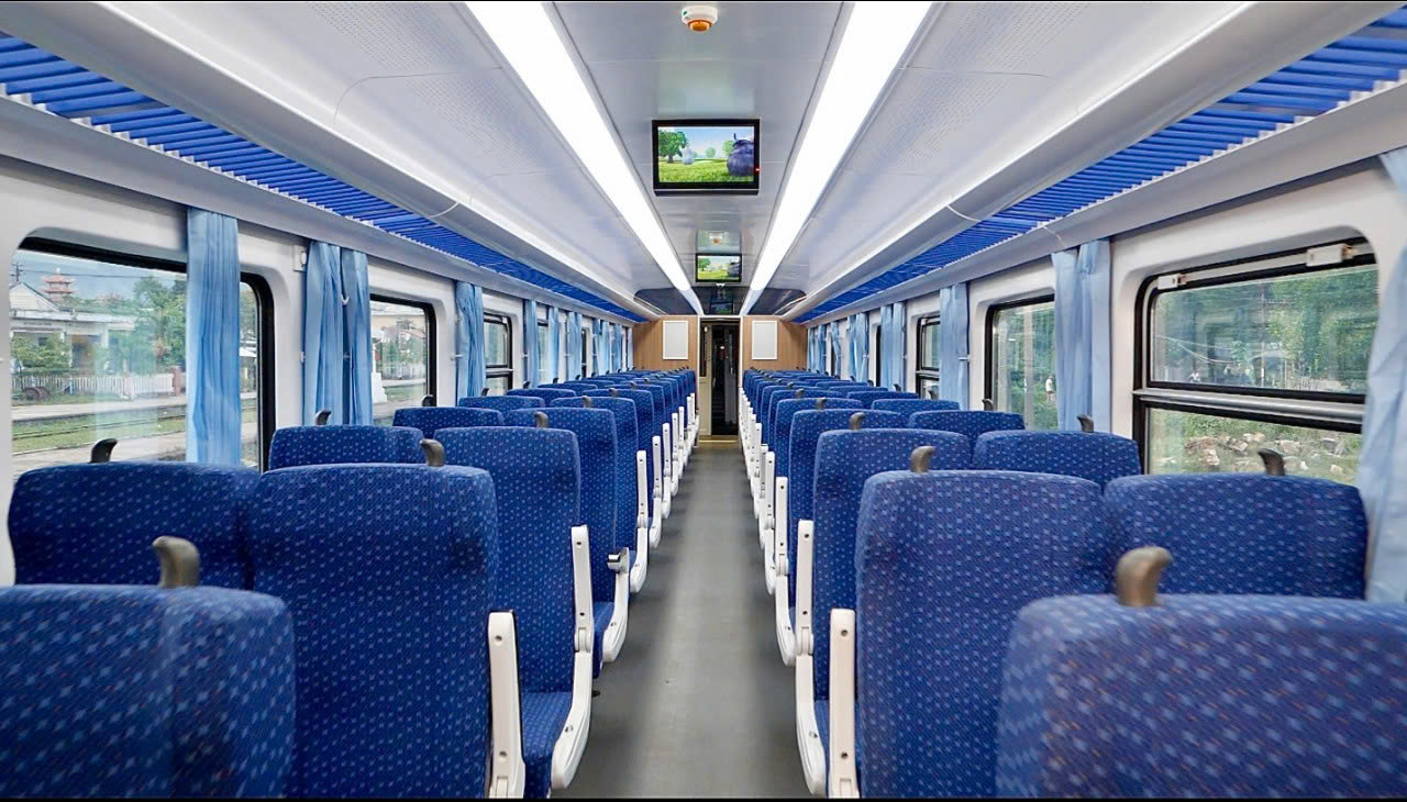 Khoang giường nằm trên tàu hỏa Việt Nam