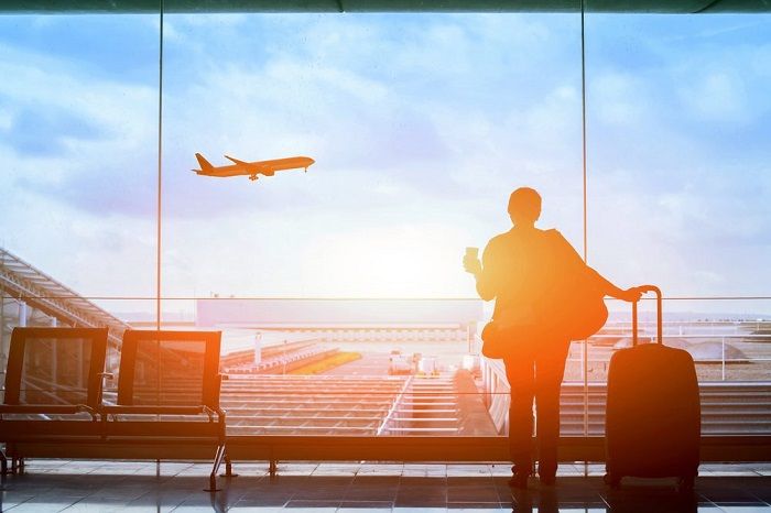 Chọn giờ bay và hành trình có lợi hơn cho ngân sách