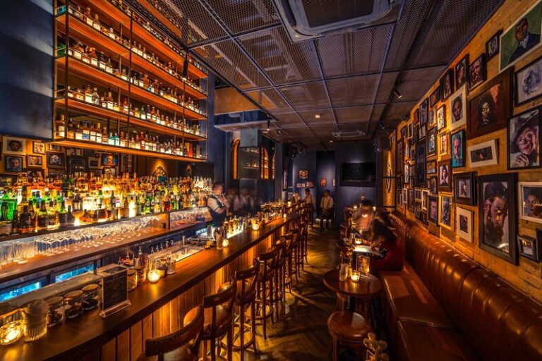 quán ăn đêm Đà Nẵng sôi động về đêm