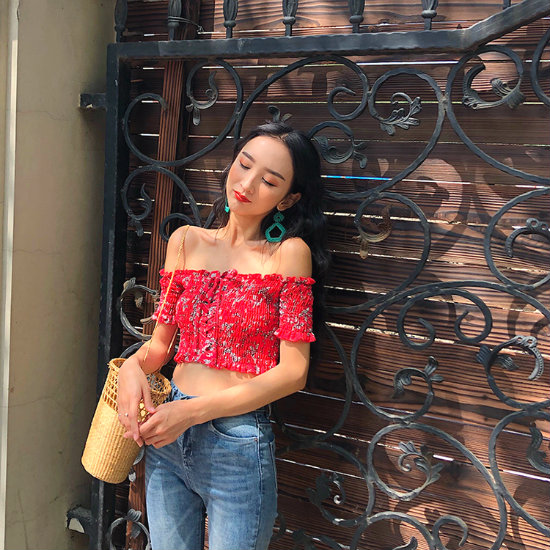 Áo hai dây bo thun ngực tôn dáng gợi cảm tự nhiên