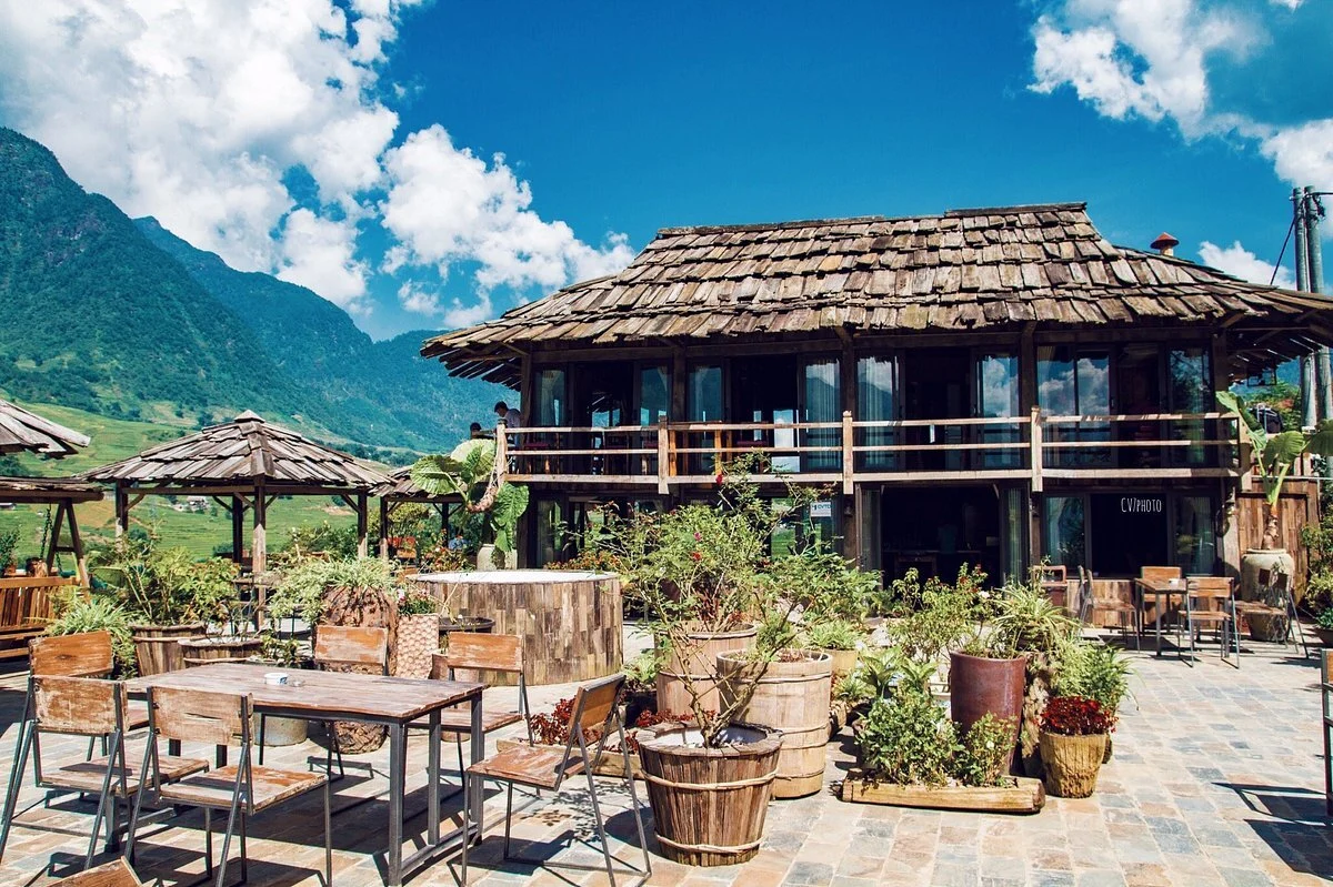 Lá Dao Spa Homestay giữa ruộng bậc thang Tả Van
