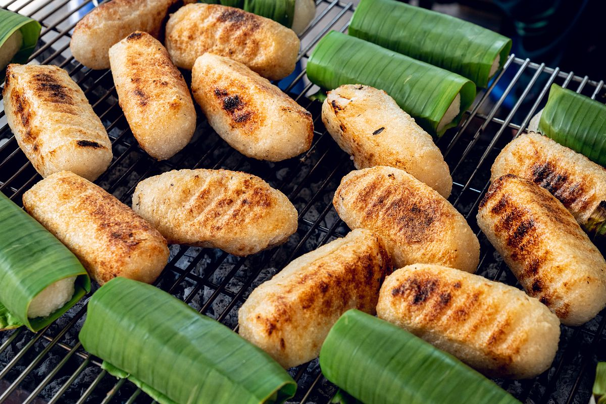 Chuối nếp nướng