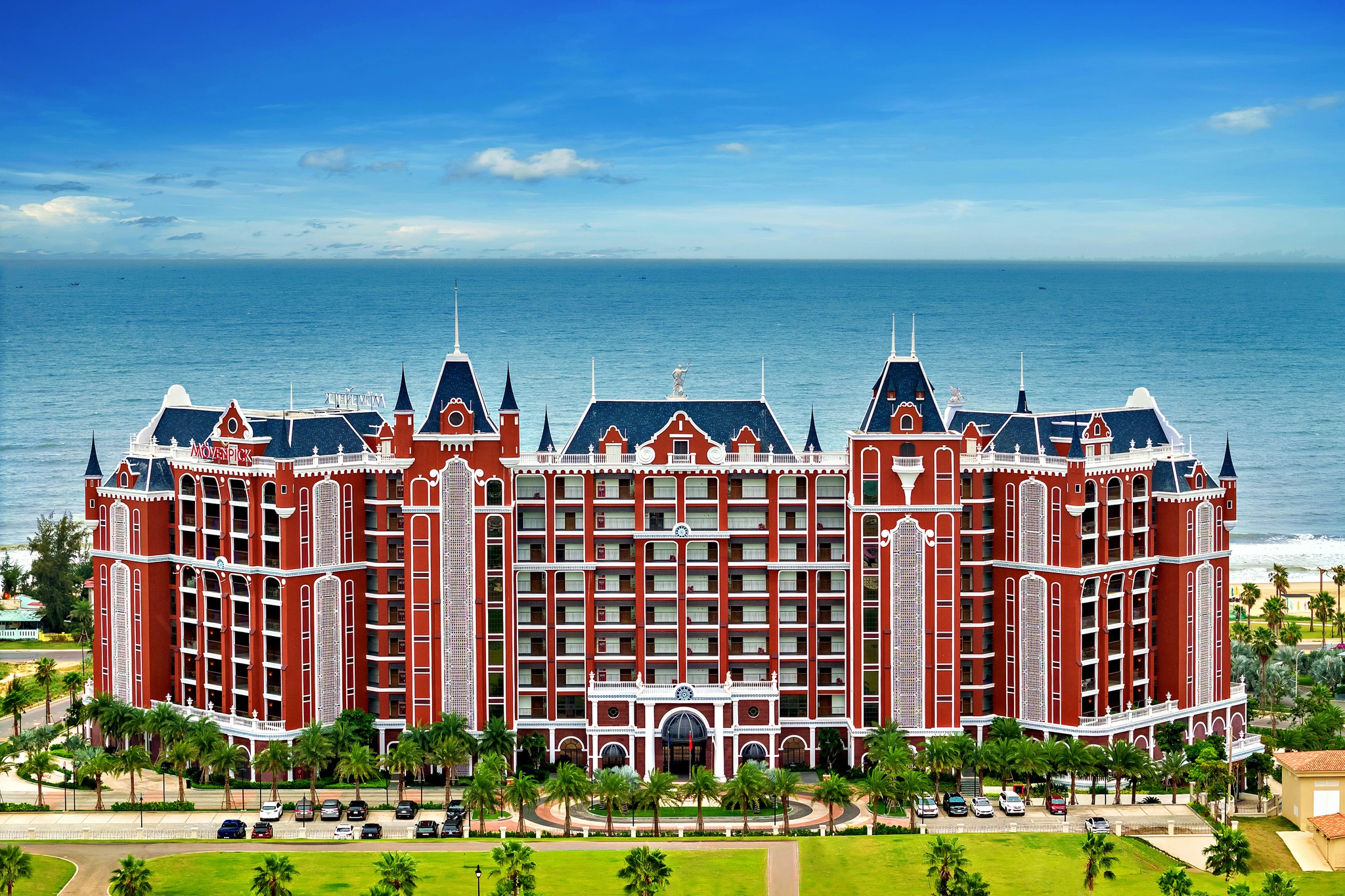Toàn cảnh Mövenpick Resort Phan Thiết