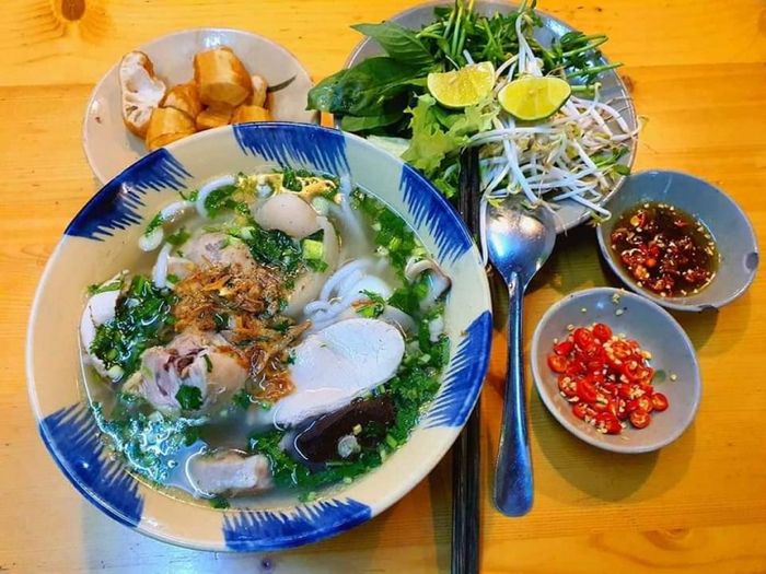 Bánh canh bột gạo