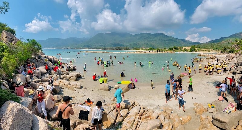 Vịnh biển Bình Hưng