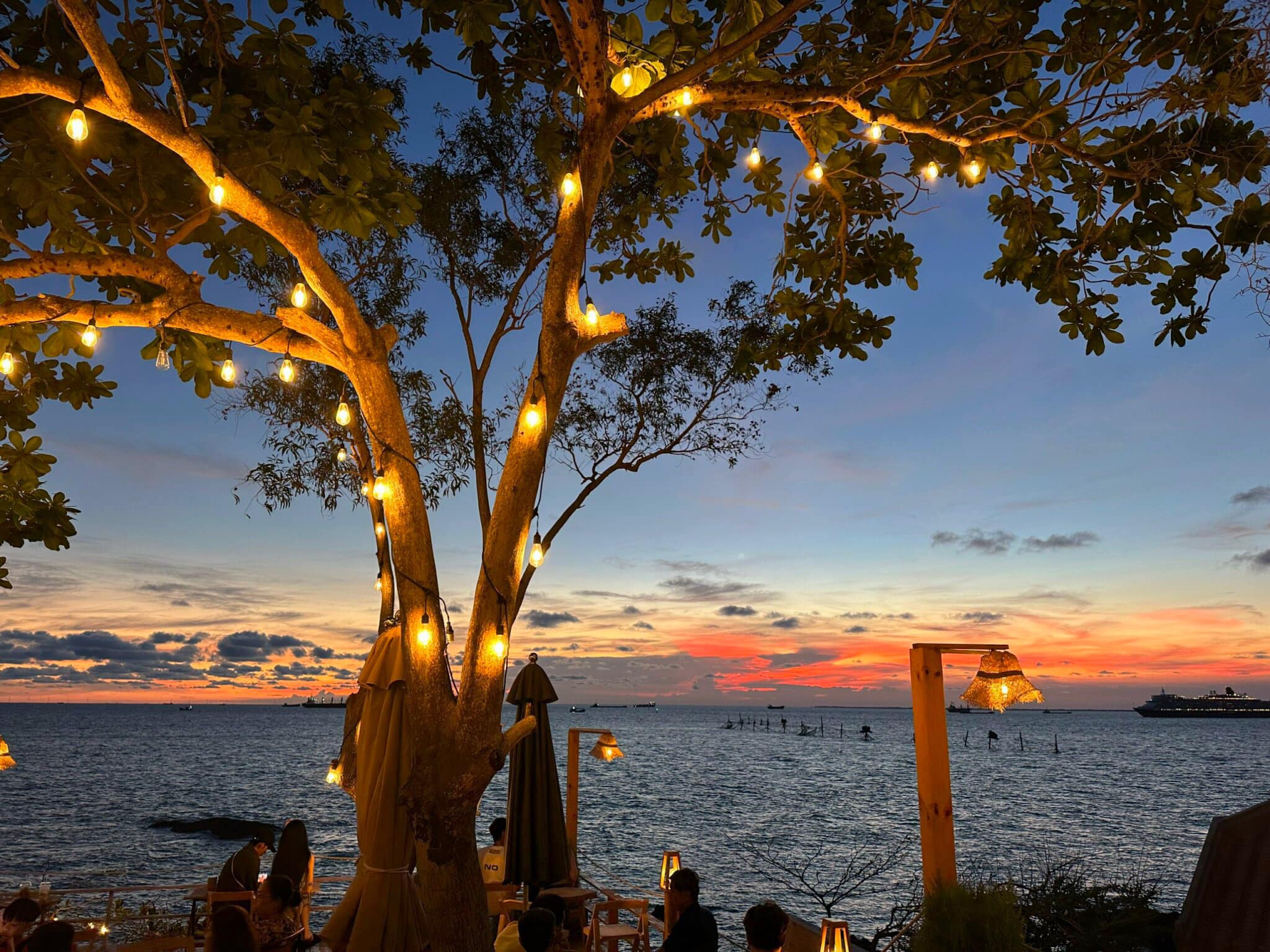 Holiday Inn Hồ Tràm và các địa điểm du lịch Vũng Tàu