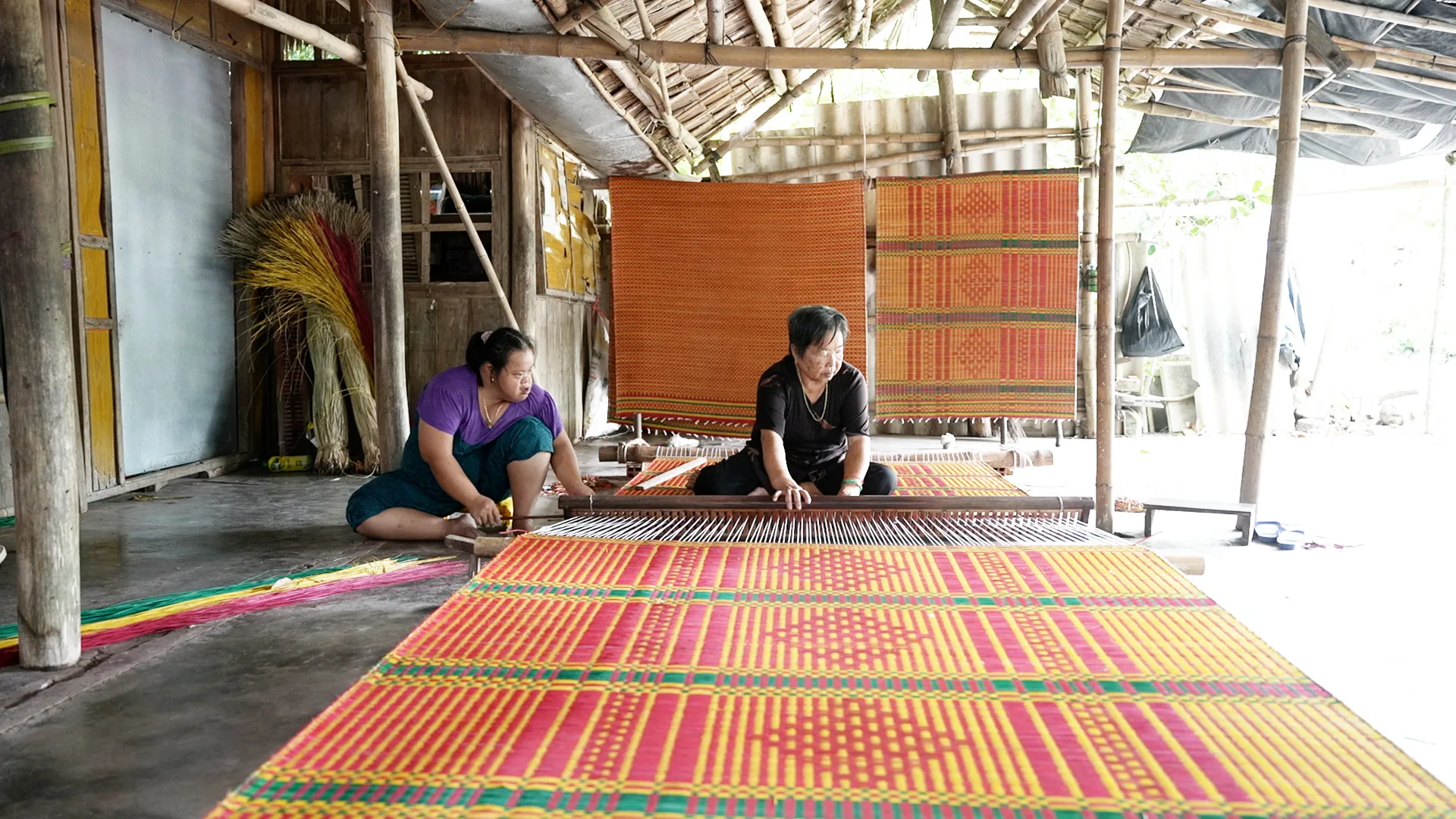 Làng nghề dệt chiếu Cà Hom của Trà Vinh