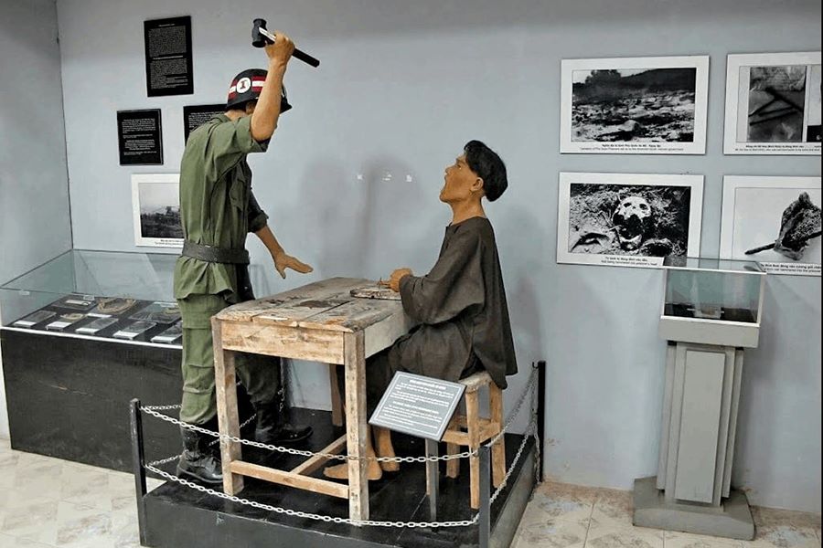 Nhà tù Phú Quốc