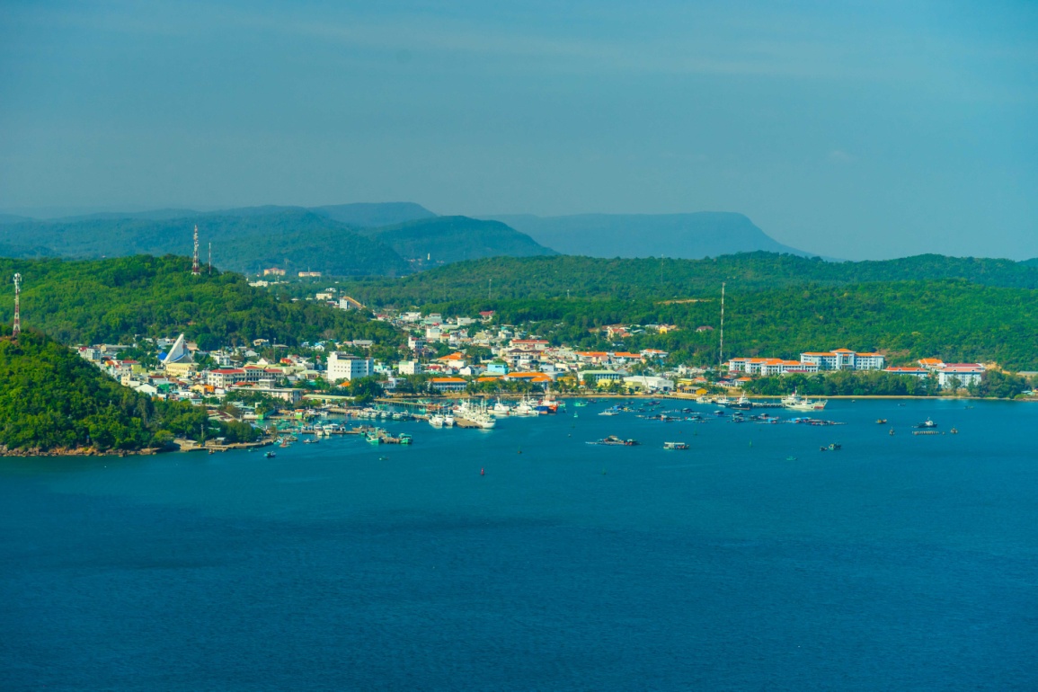 Biển xanh tại Phú Quốc