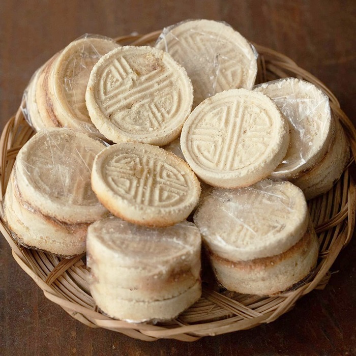 Bánh đậu xanh Hội An rất thích hợp làm quà biếu