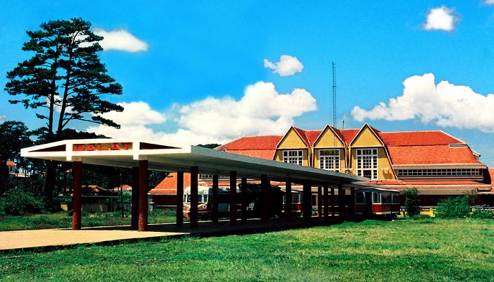 Ga Đà Lạt