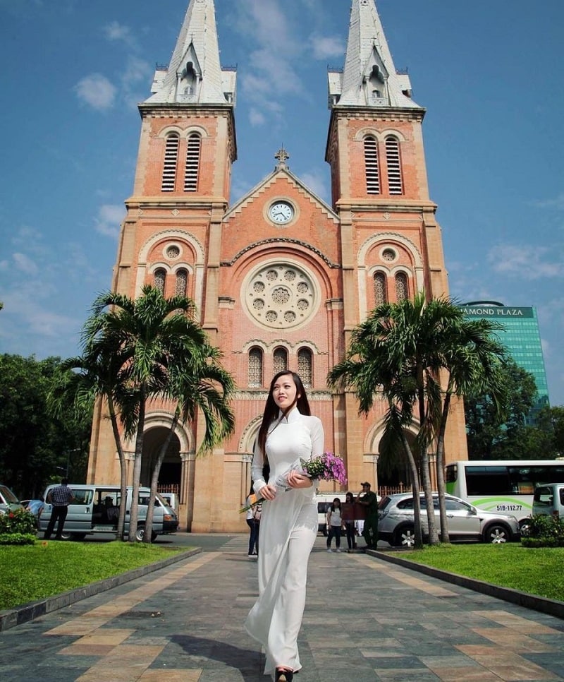 Nhà thờ Đức Bà