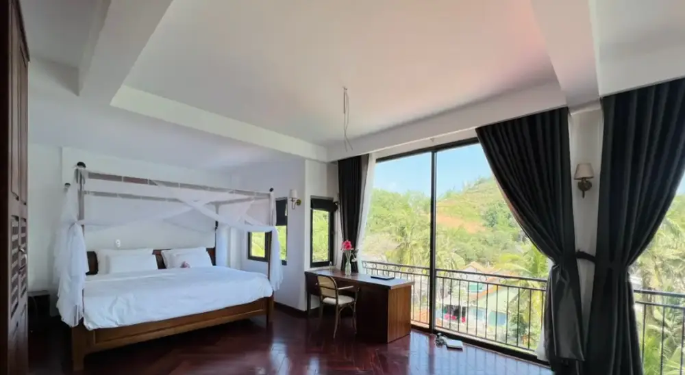 Homestay ven biển Dốc Lết