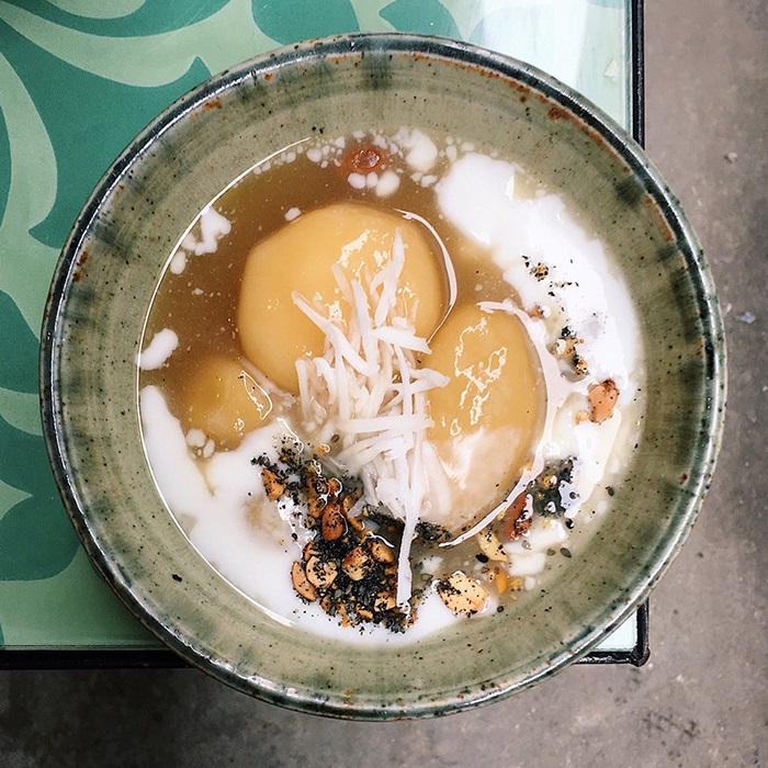 Chè trôi nước thịt heo