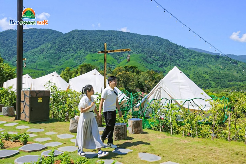 Toàn cảnh khu du lịch